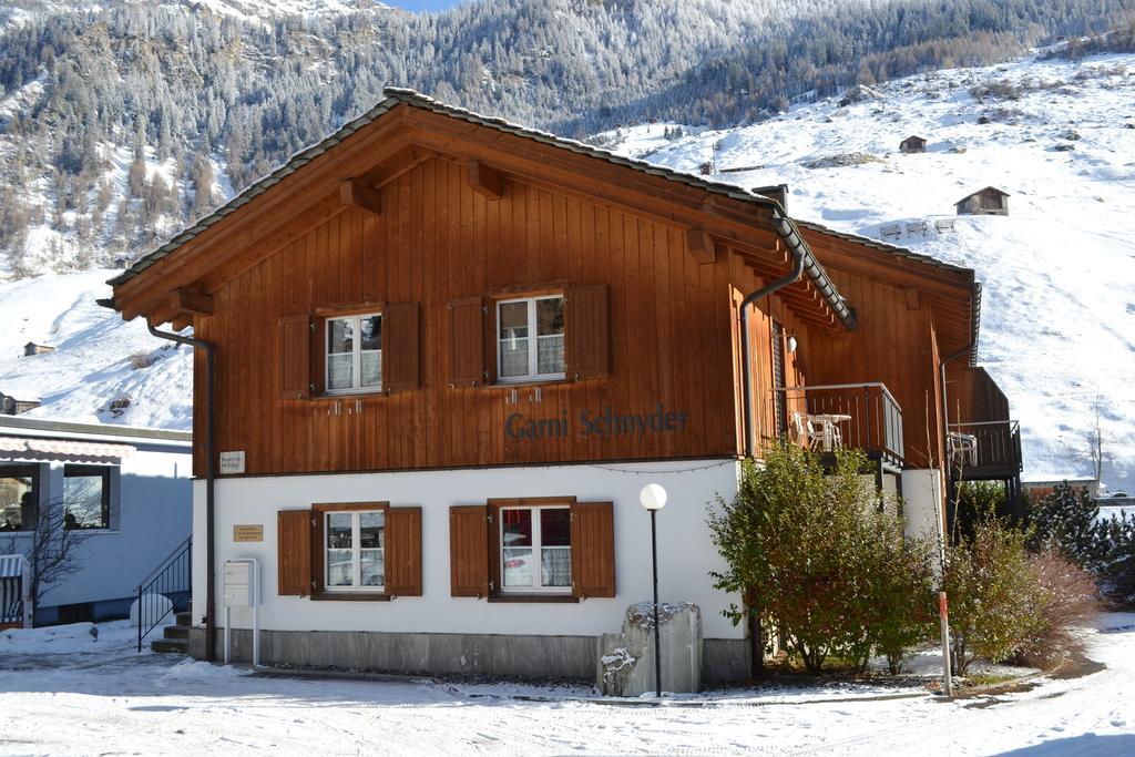 Schnider Bed&Breakfast Und Cafe วัลส์ ภายนอก รูปภาพ