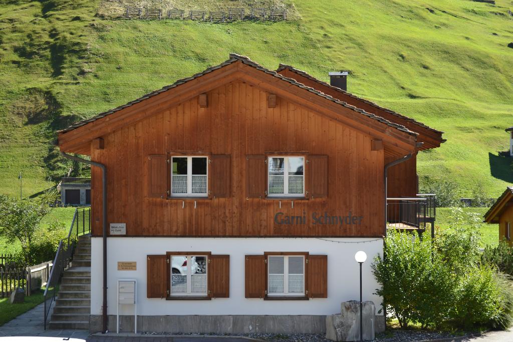 Schnider Bed&Breakfast Und Cafe วัลส์ ภายนอก รูปภาพ
